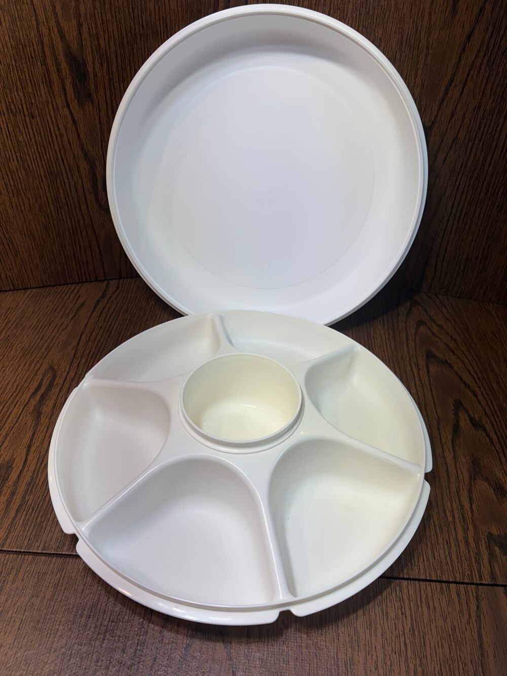Tupperware Almond Divided Veggie & Dip Serving Tray Vintage